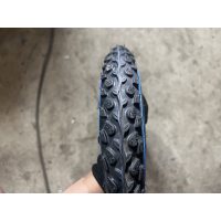 Велосипедная шина   12 * 1,75 x 2 1/4  D-819 blue strip синяя полоса Deestone (Таиланд) VERE